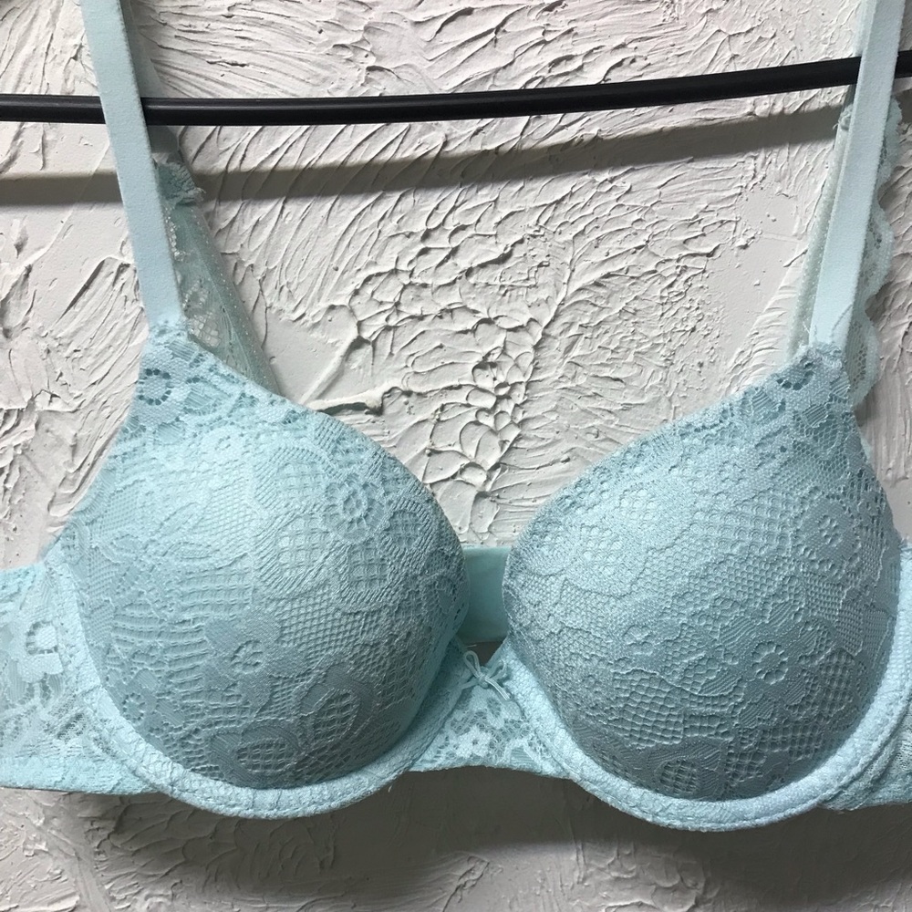 Women’s Padded Bra